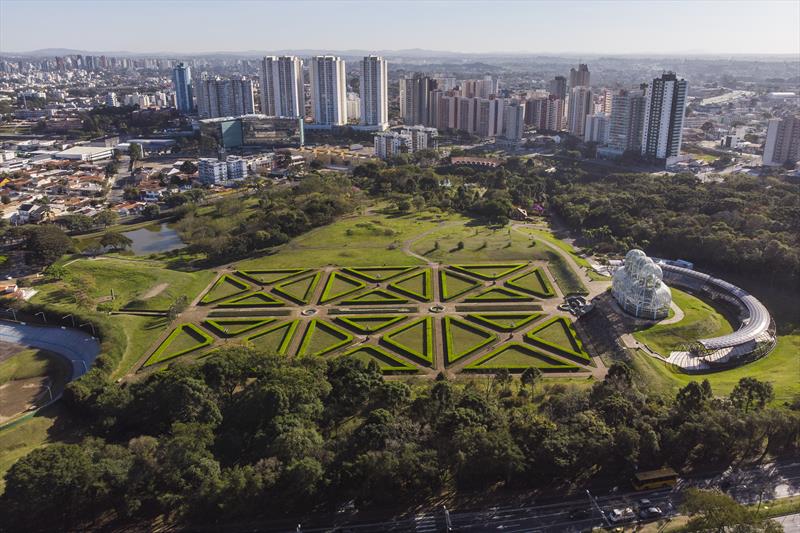 Melhores cidades para investir em imóveis em 2025: Curitiba