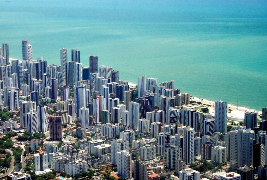 Melhores cidades para investir em imóveis em 2025: Recife